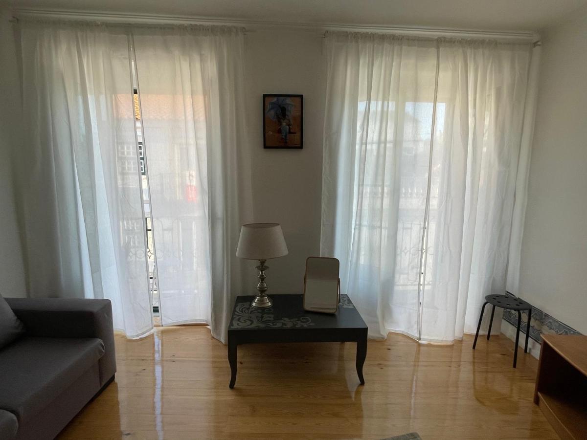 Beautiful Apartment Downtown Lisbona Esterno foto