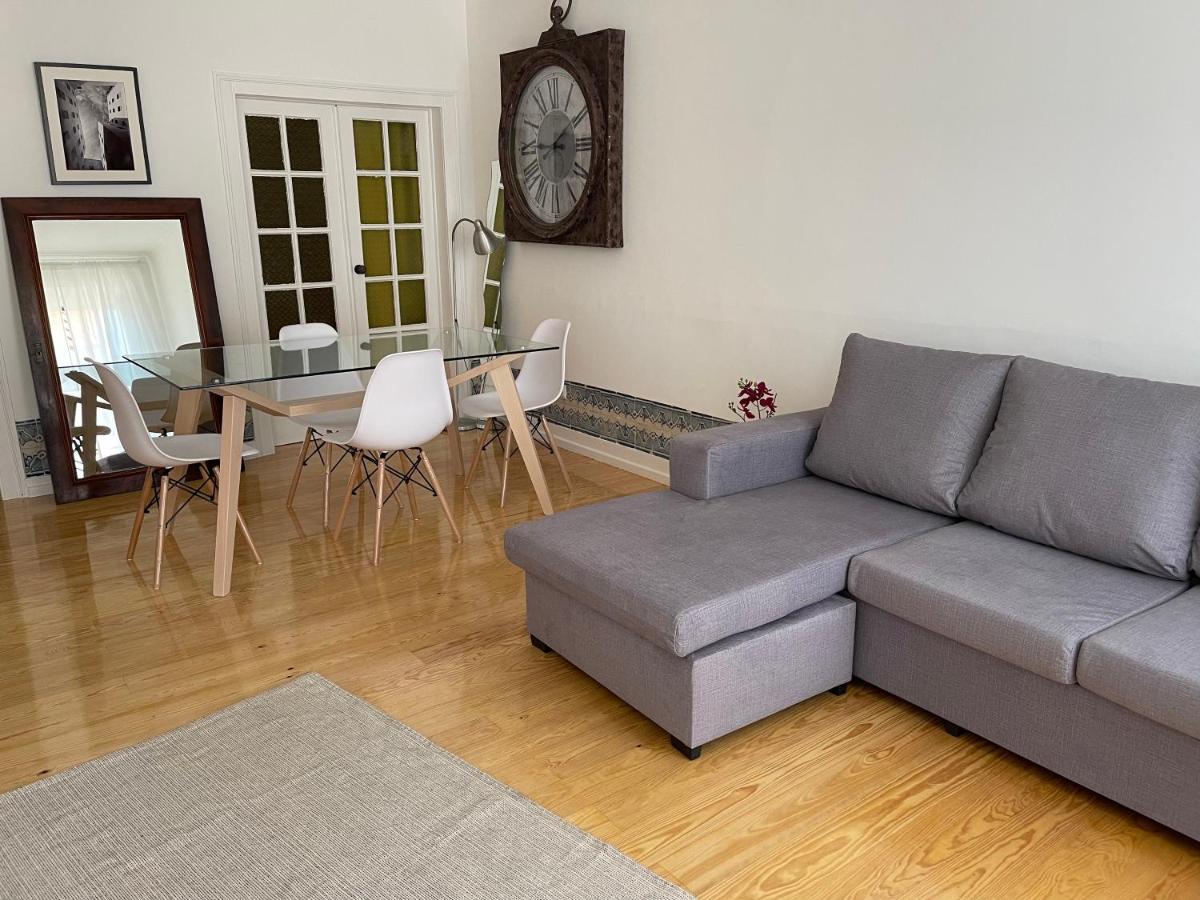 Beautiful Apartment Downtown Lisbona Esterno foto