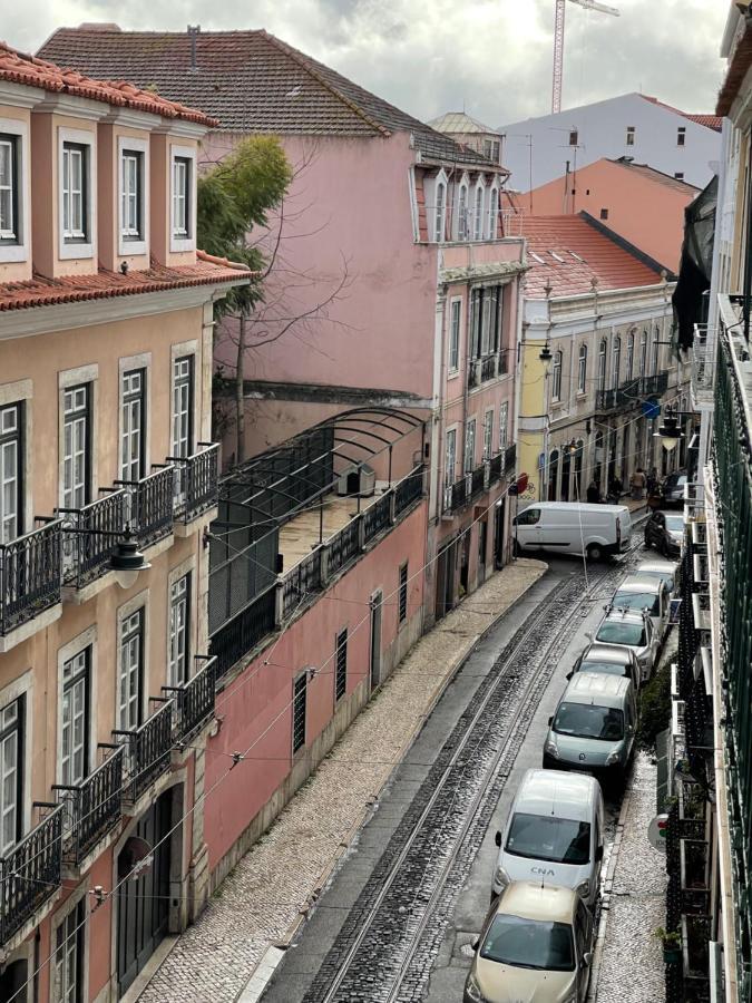 Beautiful Apartment Downtown Lisbona Esterno foto