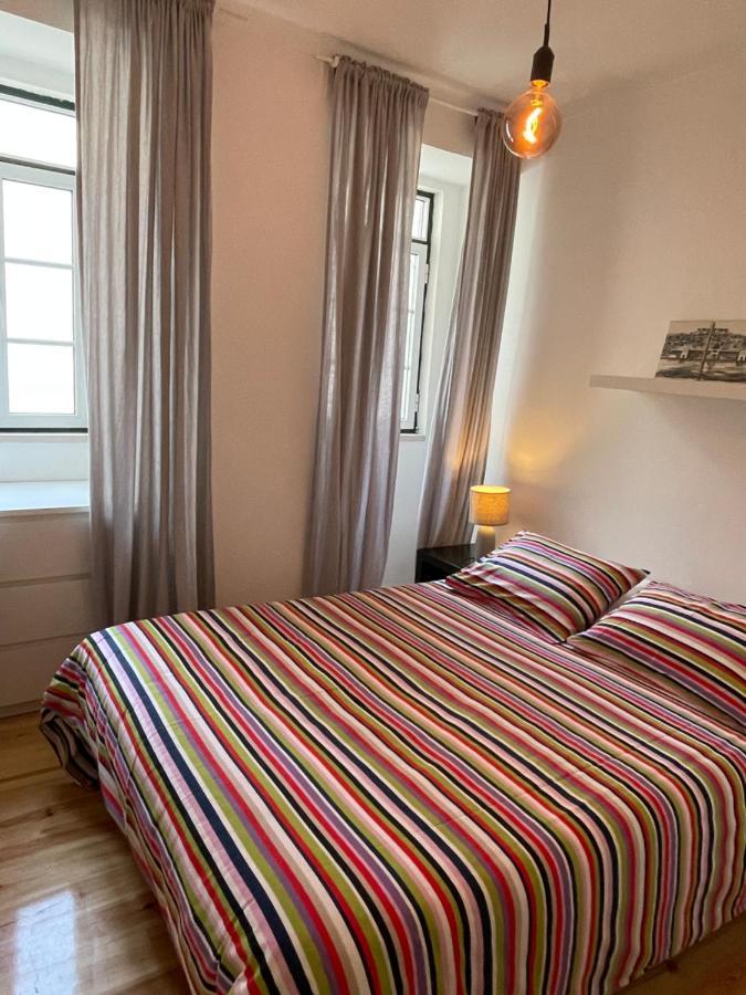 Beautiful Apartment Downtown Lisbona Esterno foto