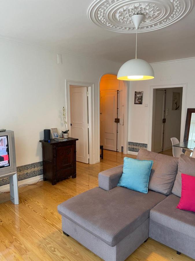 Beautiful Apartment Downtown Lisbona Esterno foto